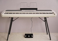 KORG 電子ピアノ SP-280　1.0 4年落ち